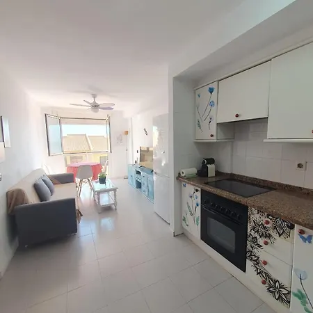 Alquilaencanarias-medano, Cabezo Beach, Sea Views! * El Medano (Tenerife)